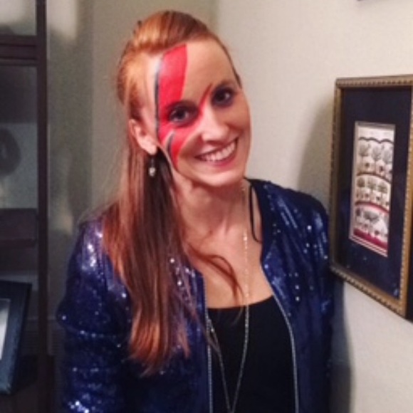 Meet your Posher, Kelly! Closet Clean Out Ahead! - Picture 4 of 4